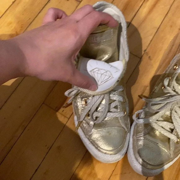 Gold converse with  diamonds - Picture 6 of 11